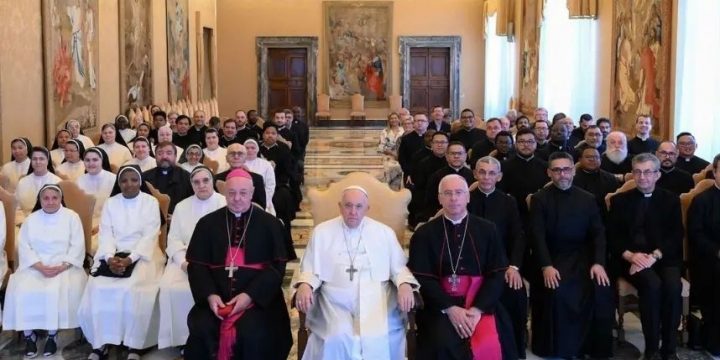 Encuentro con el Papa Francisco: Celebrando los 125 años de la Clausura de la canonización de San Antonio María Zaccaria